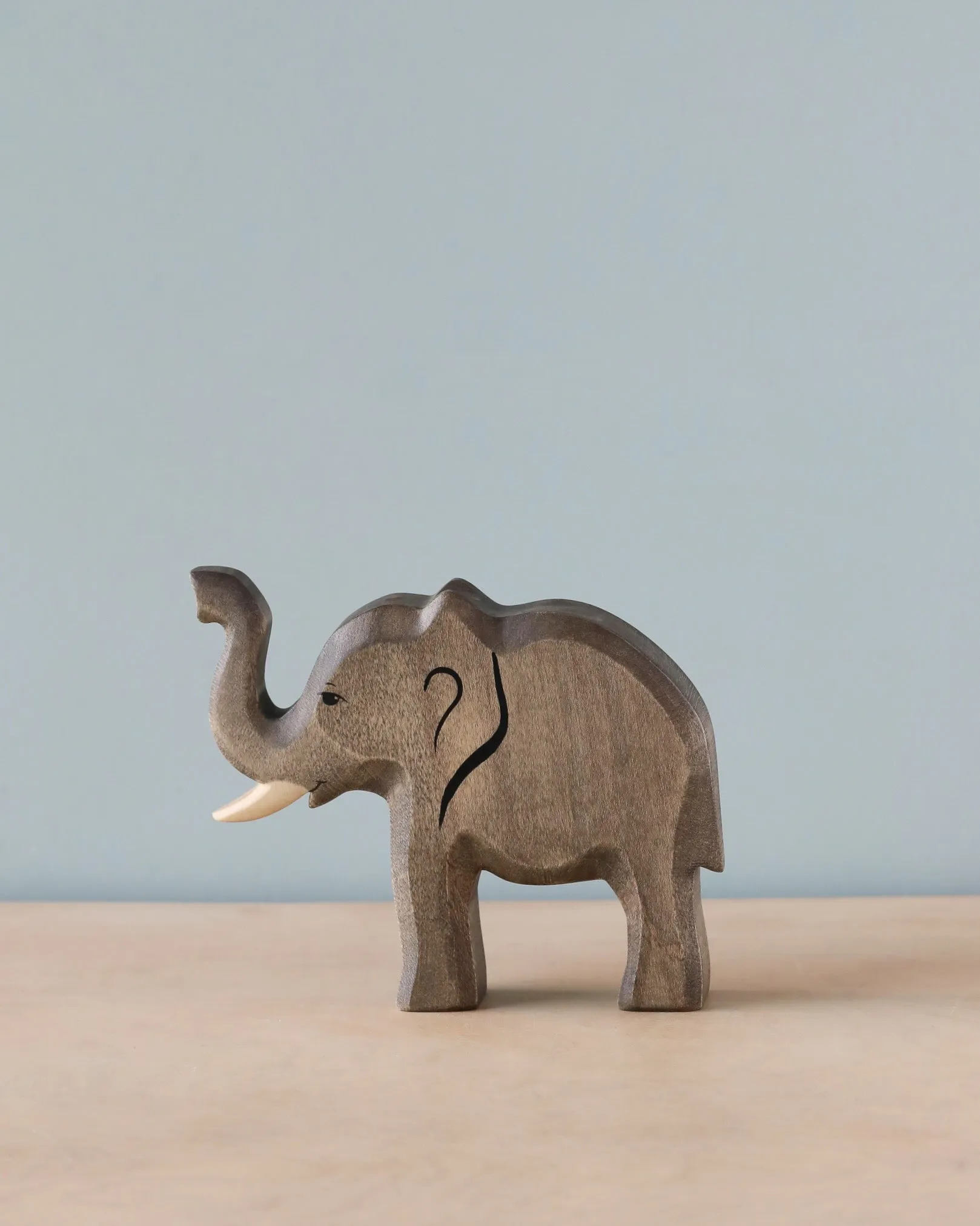 Handmade Holzwald Elephant - Trunk Raised Odin Parker