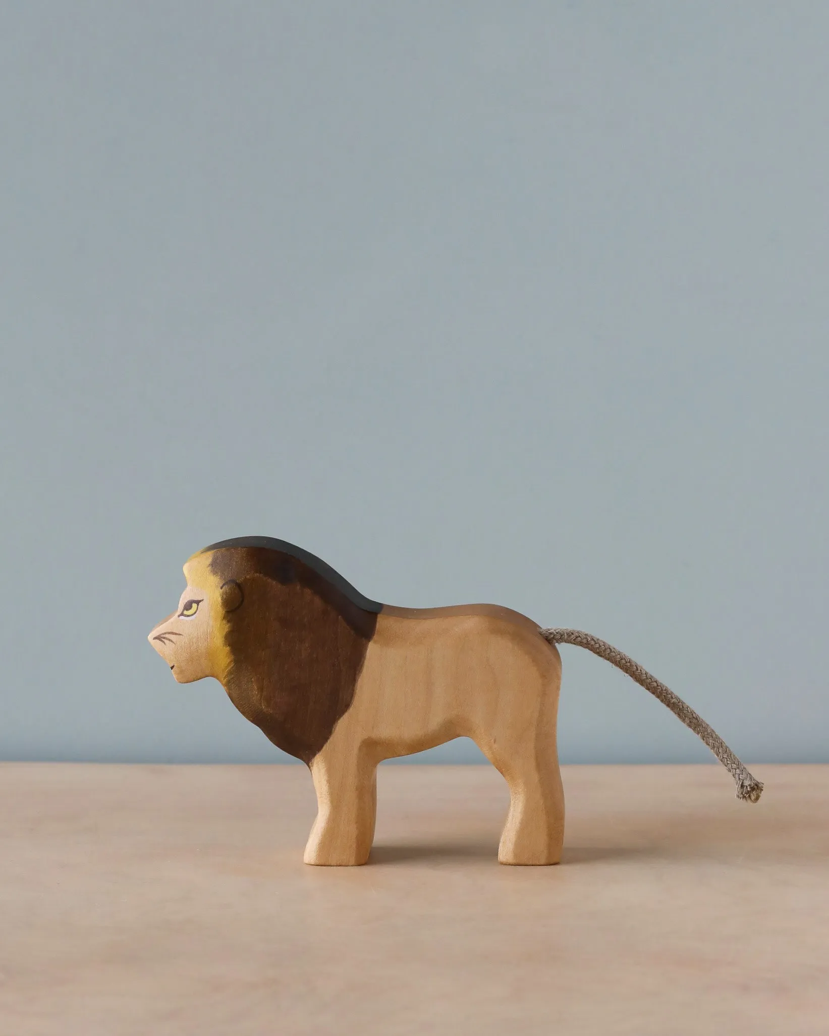 Handmade Holzwald Lion Odin Parker