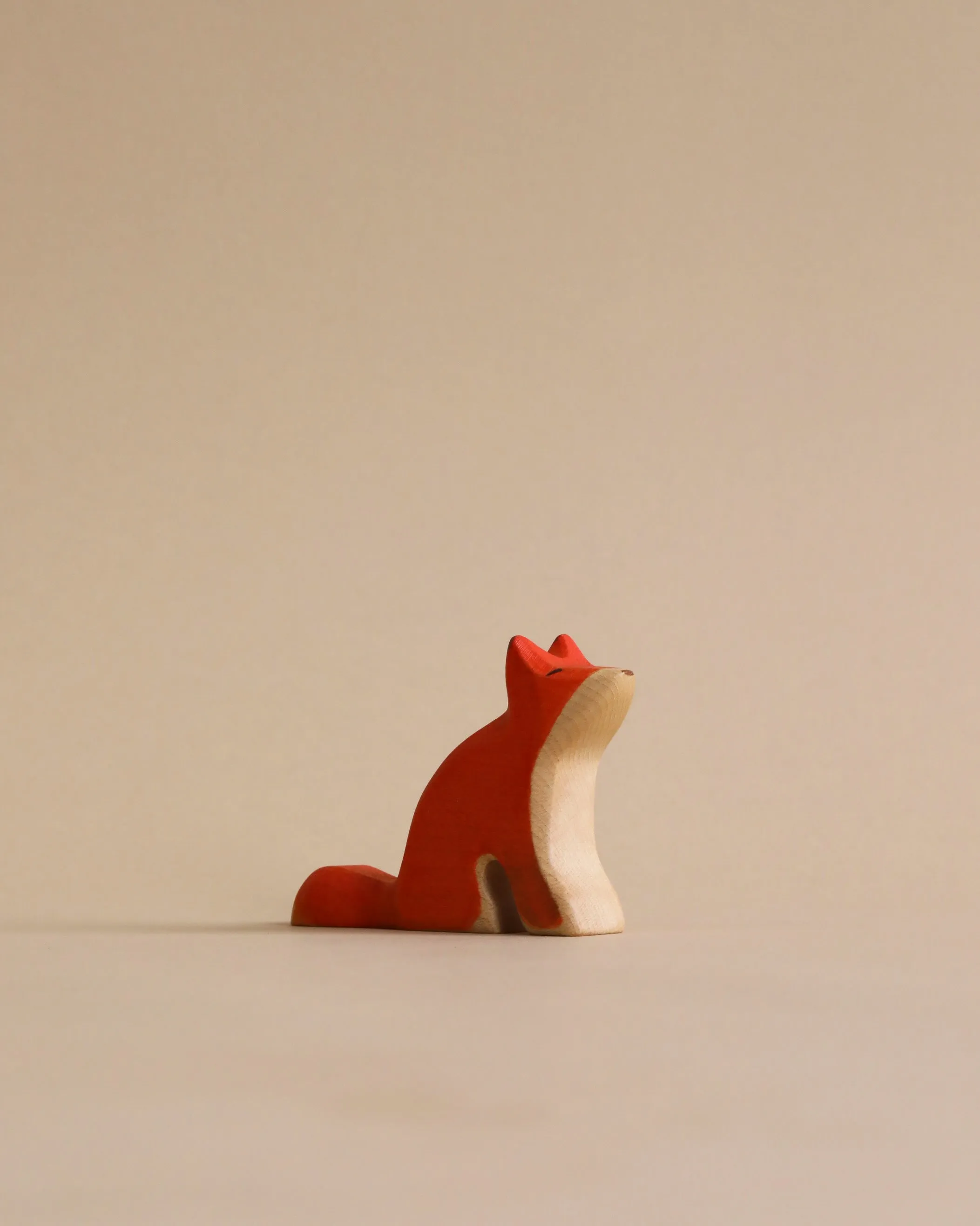 Handmade Holzwald Sitting Fox Odin Parker