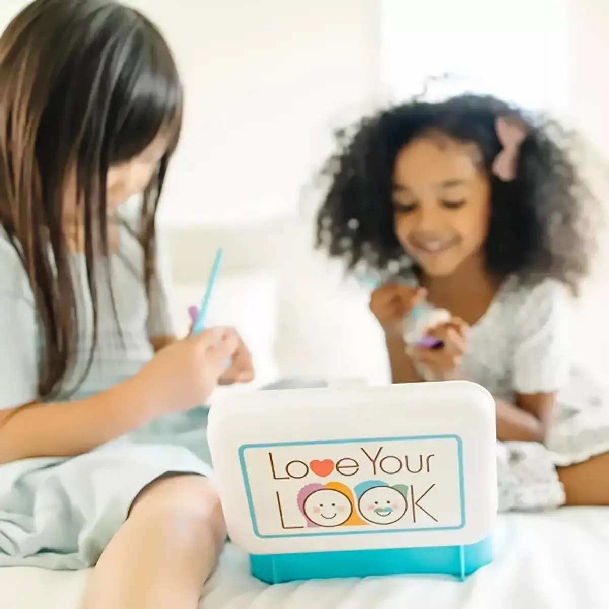 Melissa and Doug Love Your Look Makeup Kit Play Set