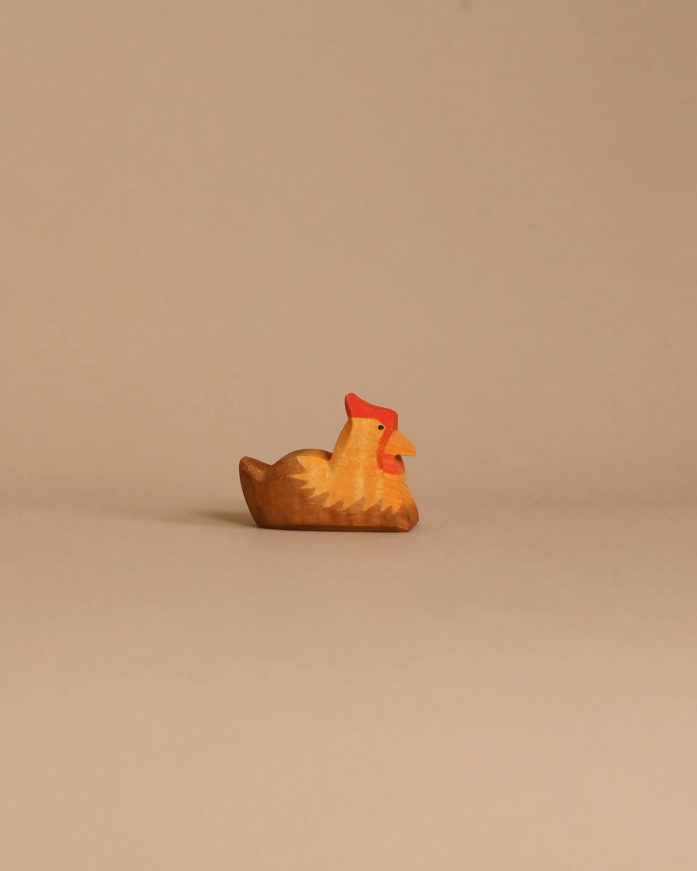 Ostheimer Hen Brown On Nest Odin Parker