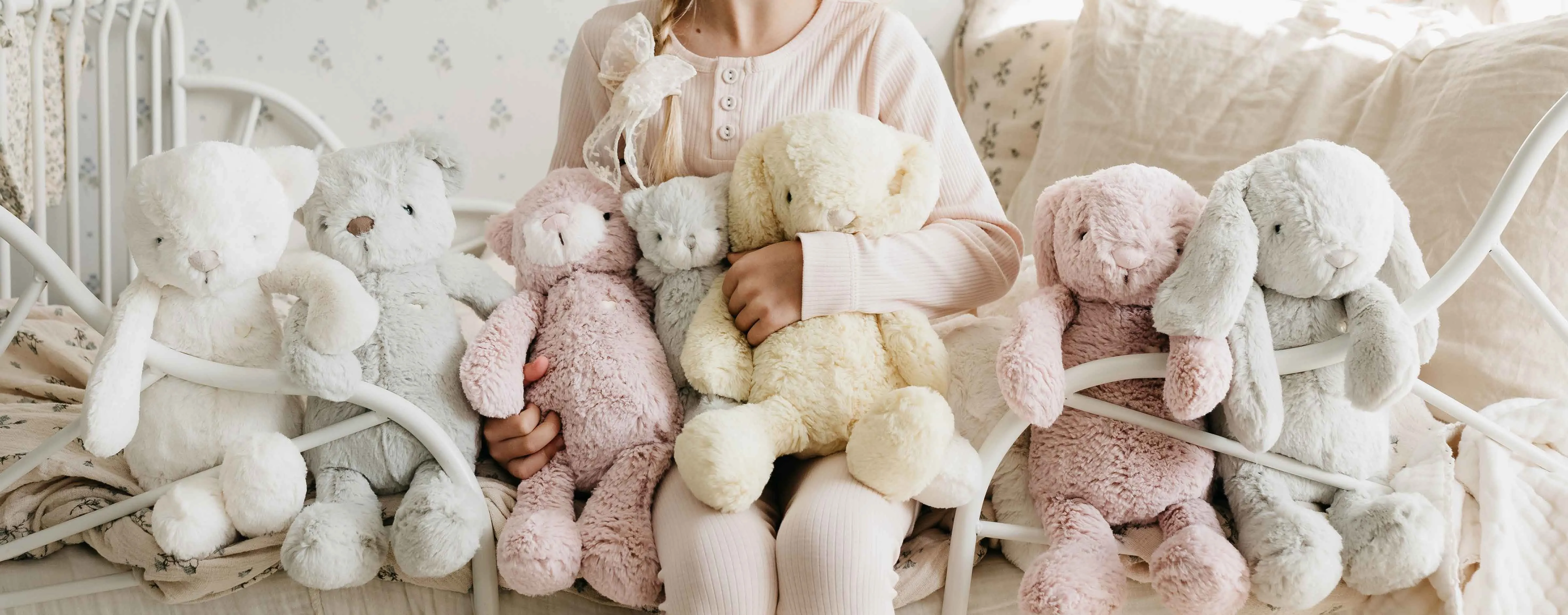 Snuggle Bunnies | George the Bear | Willow